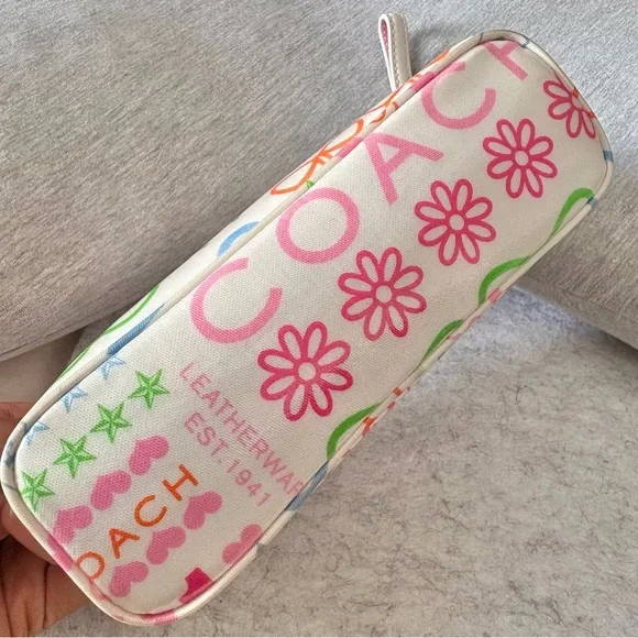 Coach Poppy Multicolor Graphic Cosmetic Bag- Vintage - Picture 5 of 5